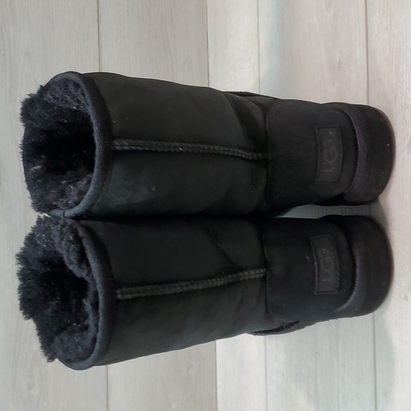 Ugg Australia Women Classic Short II Sheepskin Leather boots shoes sz 8 - Picture 5 of 14